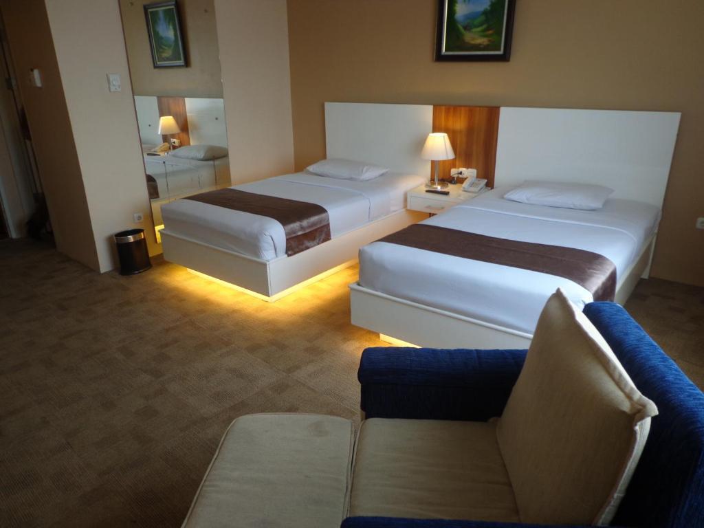 Sapadia Hotel Siantar Пематангсиантар Номер фото